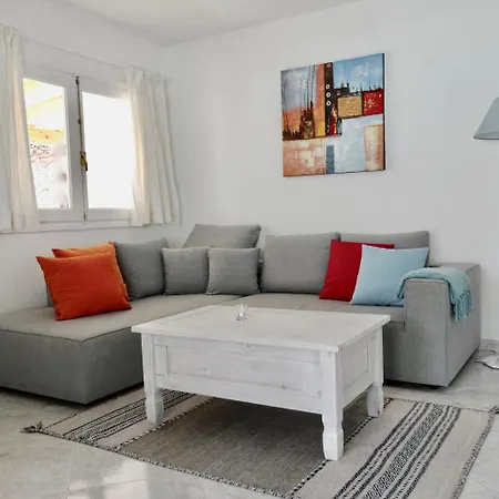 Апартаменты Hacienda Encanto Del Rio Санта-Эулалия-дель-Рио